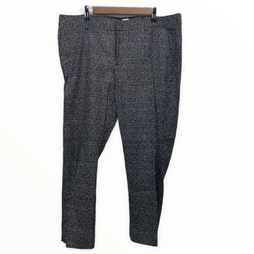 Gap Women's Slim Crop Pant Black Print size 16R